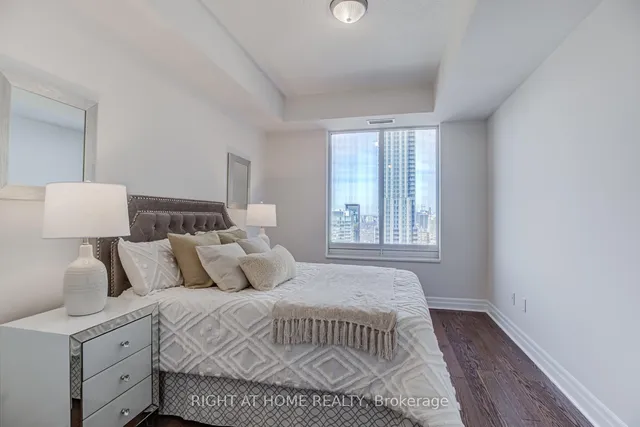 Additional image 20 of 35 Balmuto St Unit 3101