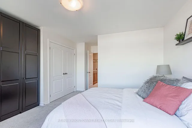 Additional image 18 of 2365 Lepage Common Dr