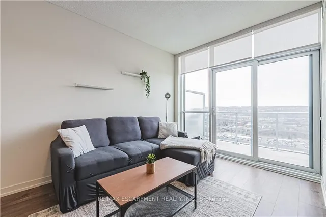 Additional image 20 of 2093 Fairview St Unit 2001