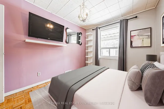 Additional image 25 of 249 East 43rd St