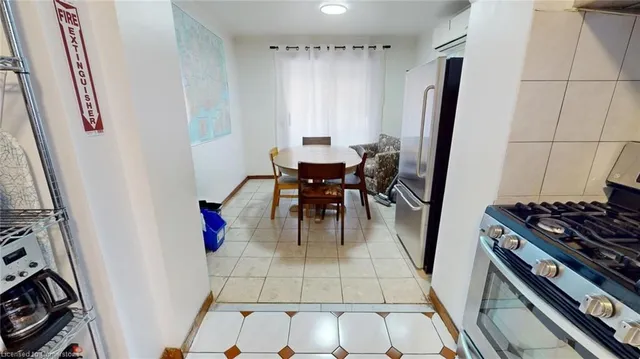 Additional image 9 of 36 Mitchell Ave