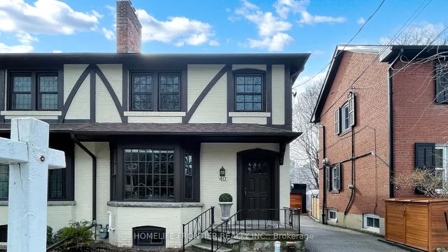 Additional image 2 of 40 Indian Road Cres