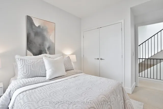 Additional image 24 of 2343 Gerrard St Unit Sky