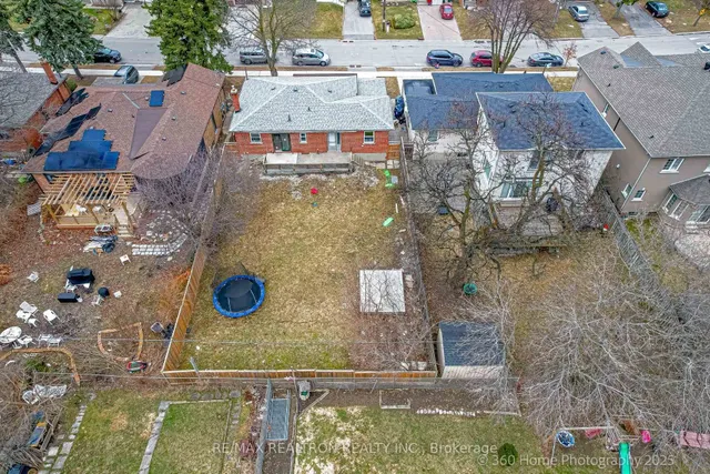 Additional image 6 of 81 Baycrest Ave