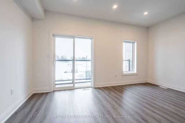 Additional image 23 of 16 CLEAR VALLEY Lane