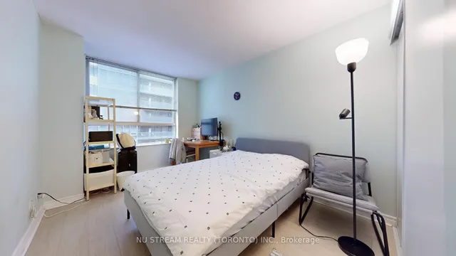 Additional image 25 of 711 Bay St Unit 912