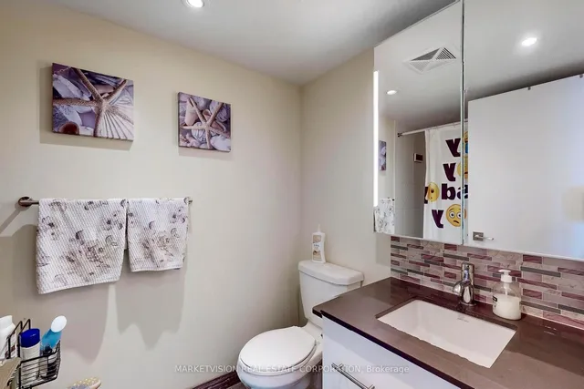 Additional image 17 of 565 Wilson Ave Unit 806