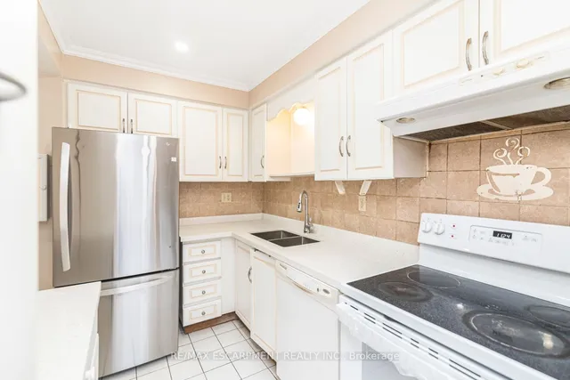 Additional image 22 of 14 Derby St Unit 35