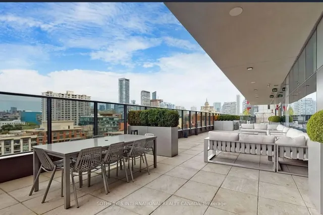 Additional image 39 of 330 Richmond St Unit 921