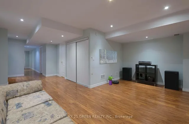 Additional image 23 of 4515 Centretown Way