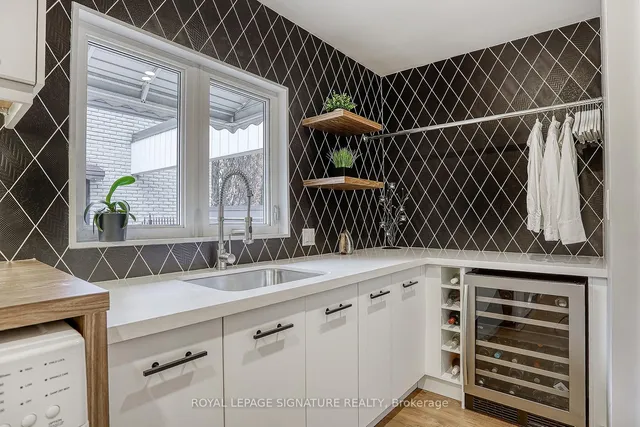 Additional image 30 of 24 Clayland Dr