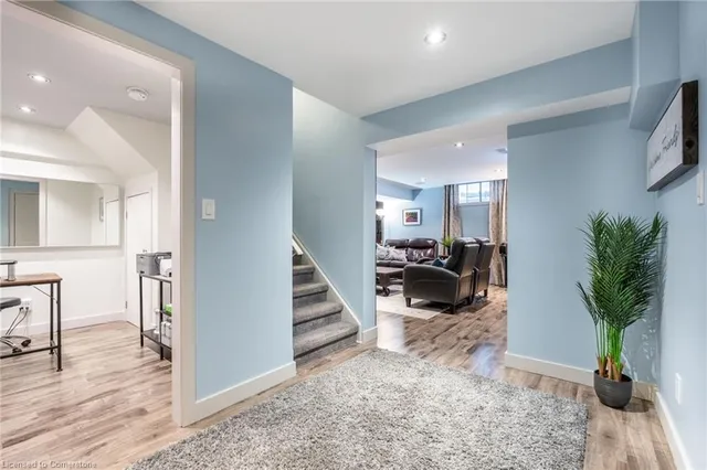 Additional image 28 of 412 Annalee Dr