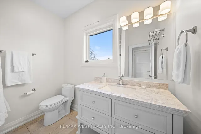 Additional image 15 of 714 Willard Ave