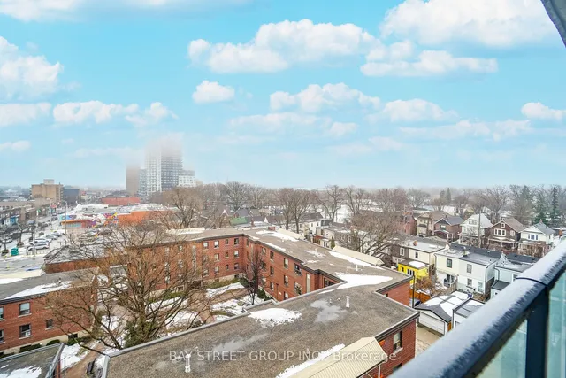 Additional image 26 of 2369 Danforth Ave Unit 711