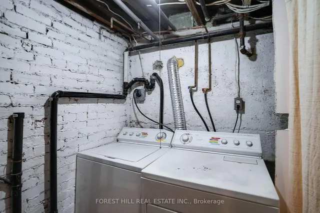 Additional image 33 of 139 Kenwood Ave