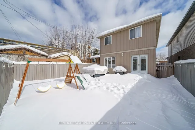 Additional image 33 of 8 Knowles St