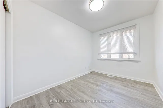 Additional image 15 of 23 Dunelm St