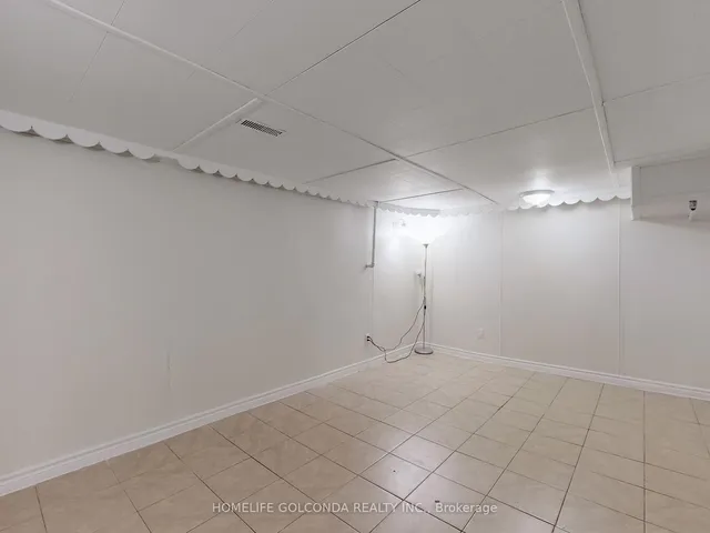 Additional image 23 of 244 John Garland Blvd Unit 38