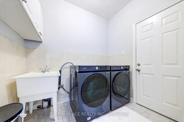 Additional image 19 of 62 Saffron Cres