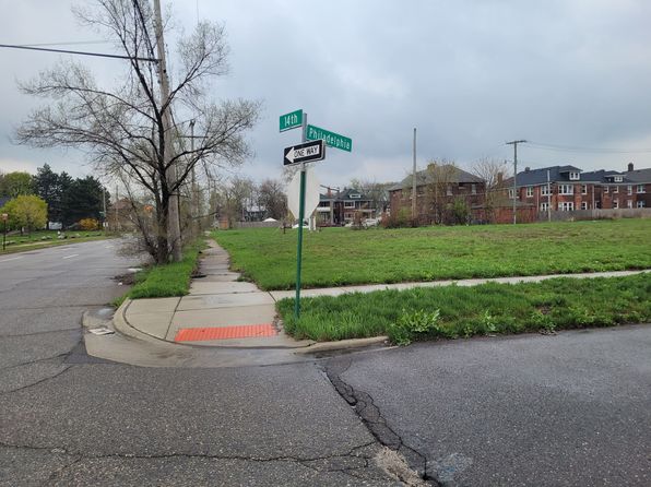 2225 W Philadelphia St, Detroit, MI 48206