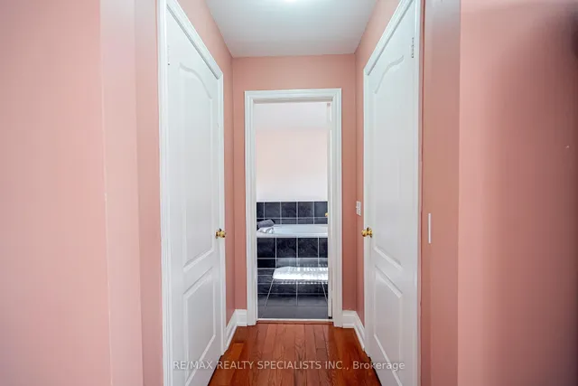 Additional image 23 of 19 Rushbrook Dr