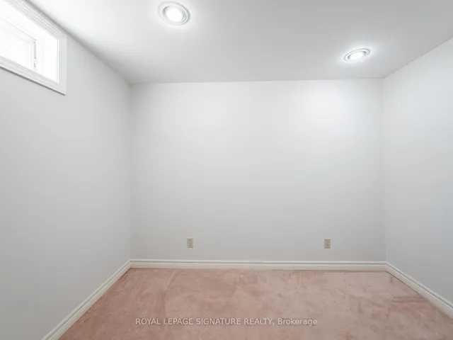 Additional image 33 of 70 Blue Anchor Tr