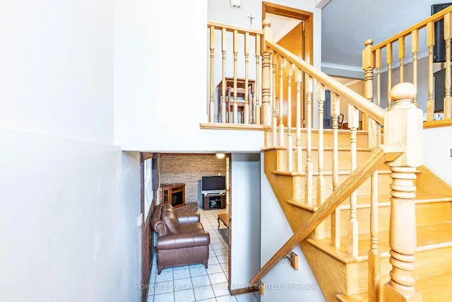 Additional image 26 of 7 Benrubin Dr