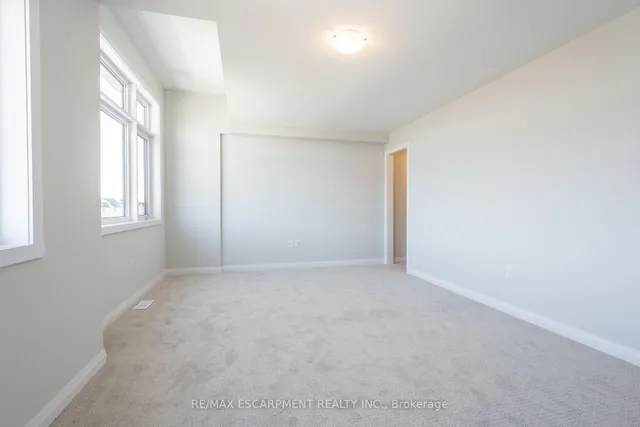 Additional image 24 of 239 Lormont Blvd