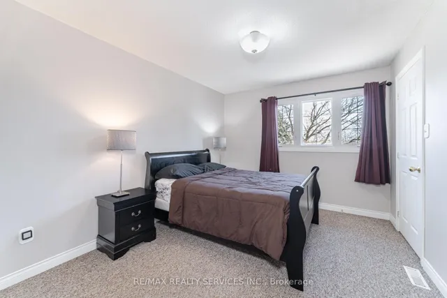 Additional image 16 of 32 Longbourne Cres