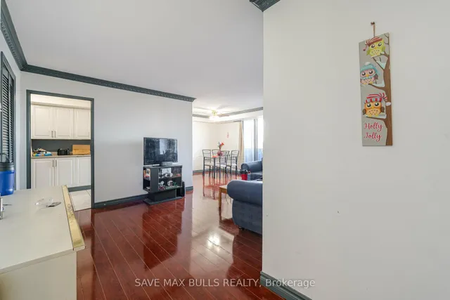 Additional image 4 of 10 Stonehill Crt Unit 907