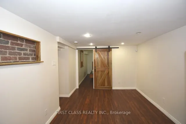 Additional image 21 of 102 Greenwood Ave