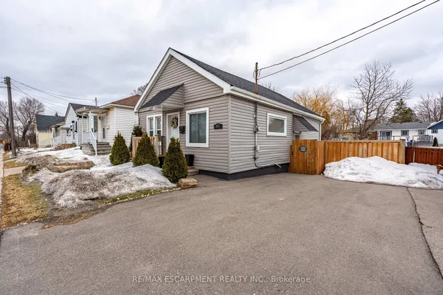 Additional image 2 of 925 Garth St