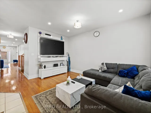 Additional image 13 of 346 Landsborough Ave