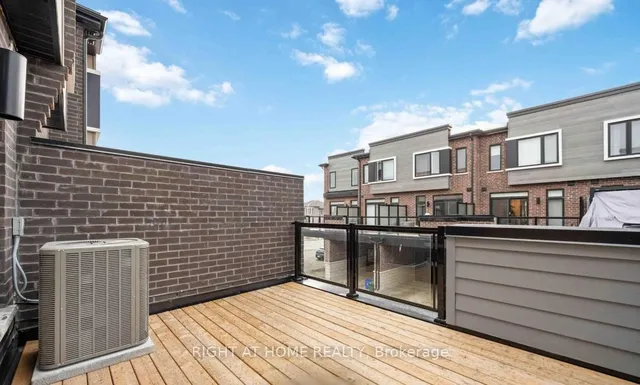 Additional image 30 of 1557 MIDLAND Ave