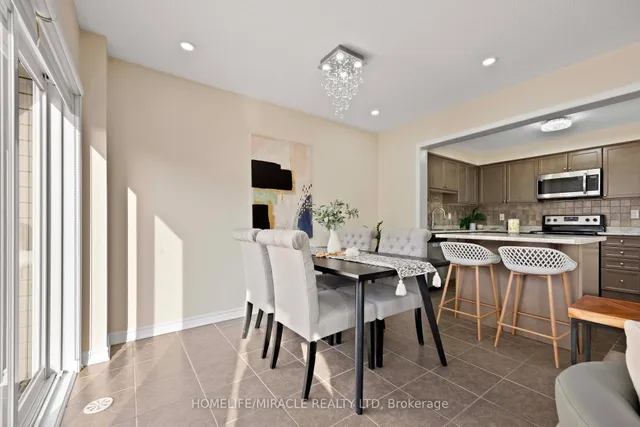 Additional image 19 of 234 Remembrance Rd