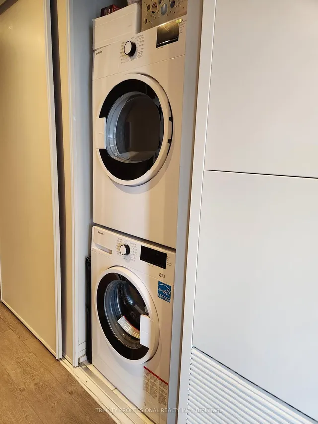 Additional image 17 of 251 Jarvis St Unit 3605