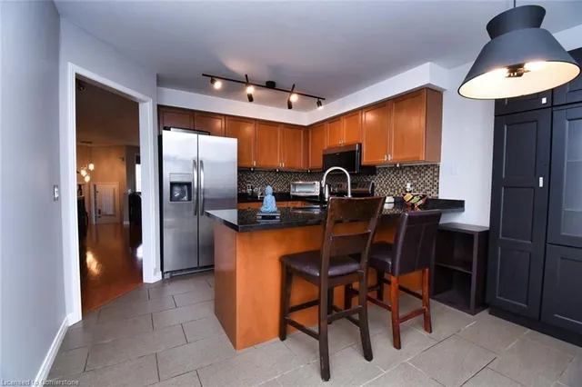 Additional image 16 of 47 Eringate Dr