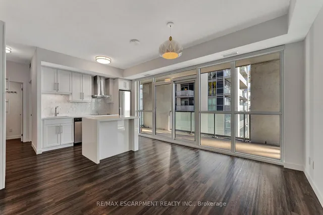 Additional image 11 of 2087 FAIRVIEW St Unit 1502