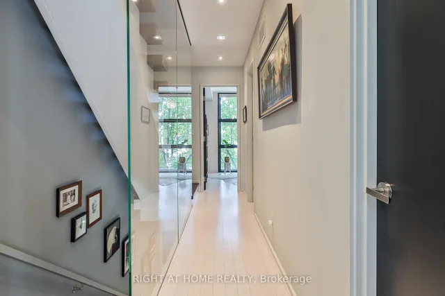 Additional image 16 of 231 Claremont St