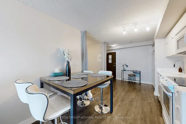 Additional image 20 of 21 Iceboat Terr Unit 1703