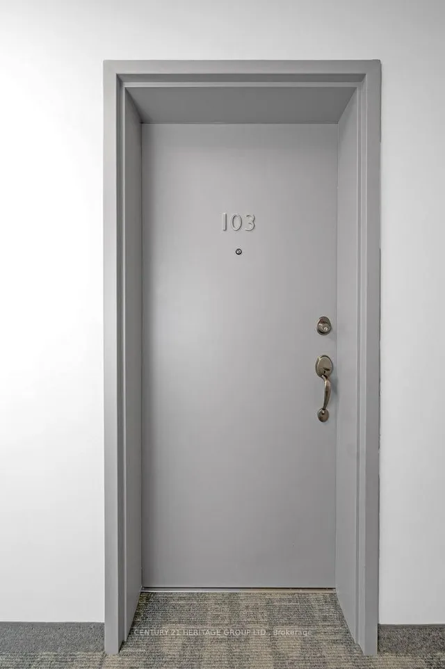 Additional image 6 of 2605 Binbrook Rd Unit 103