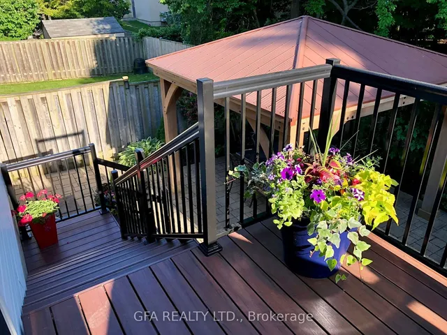 Additional image 31 of 46 Whiterock Ave