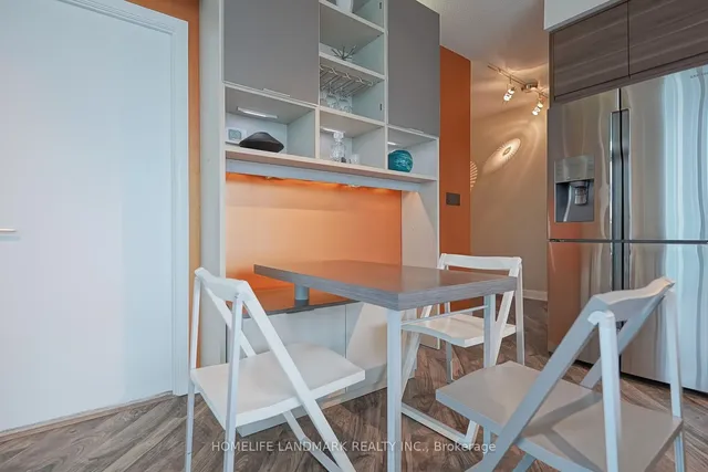 Additional image 15 of 33 Bay St Unit 4304