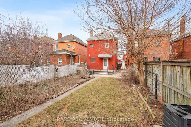 Additional image 30 of 24 Case St