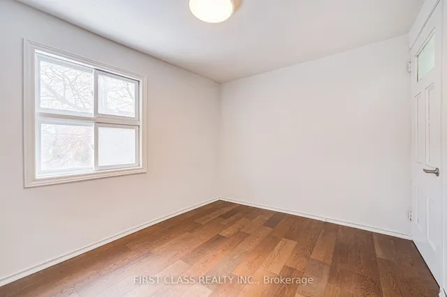 Additional image 25 of 3 Clinton Pl