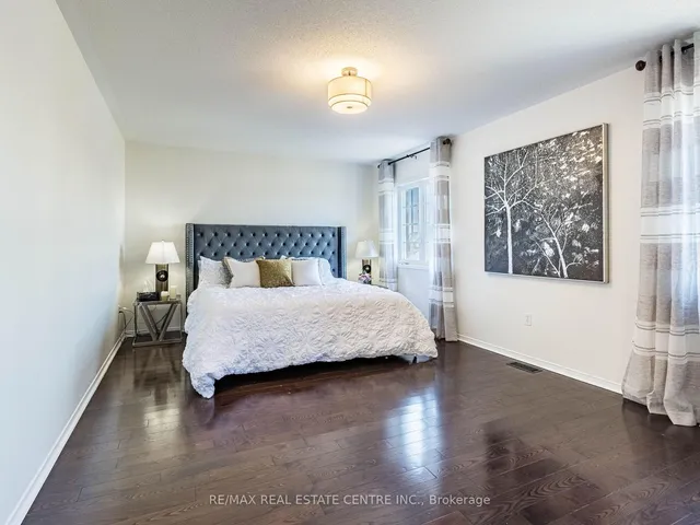 Additional image 28 of 853 Stoutt Cres