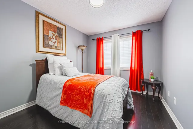 Additional image 29 of 27 Dufay Rd