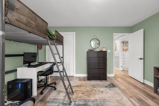 Additional image 19 of 49 Robinson St Unit 300