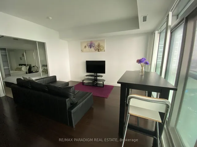 Additional image 5 of 14 York St Unit 2904