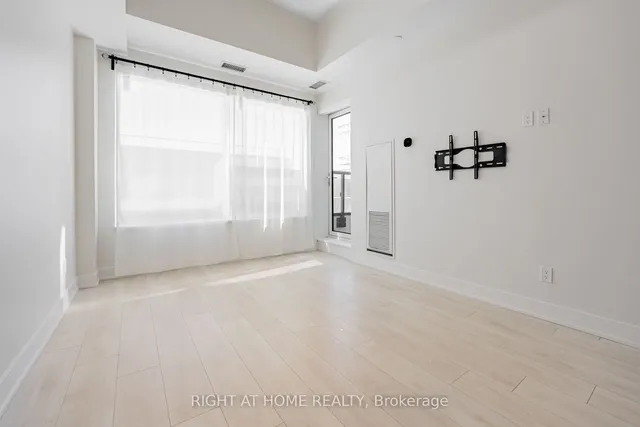 Additional image 17 of 2485 Taunton Rd Unit 451